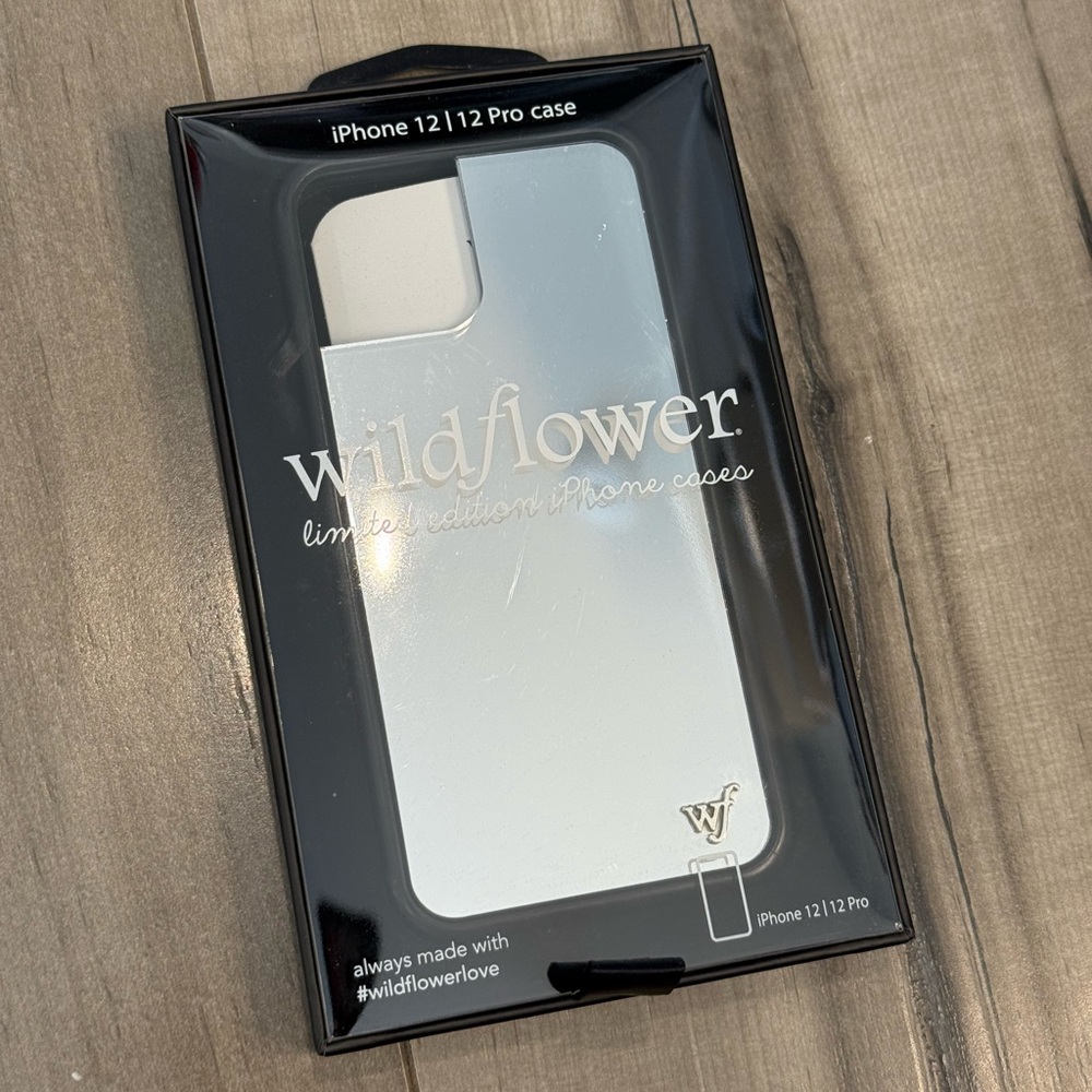 Wildflower IPhone 12|12 pro Mirror pro phone case - Picture 6 of 8